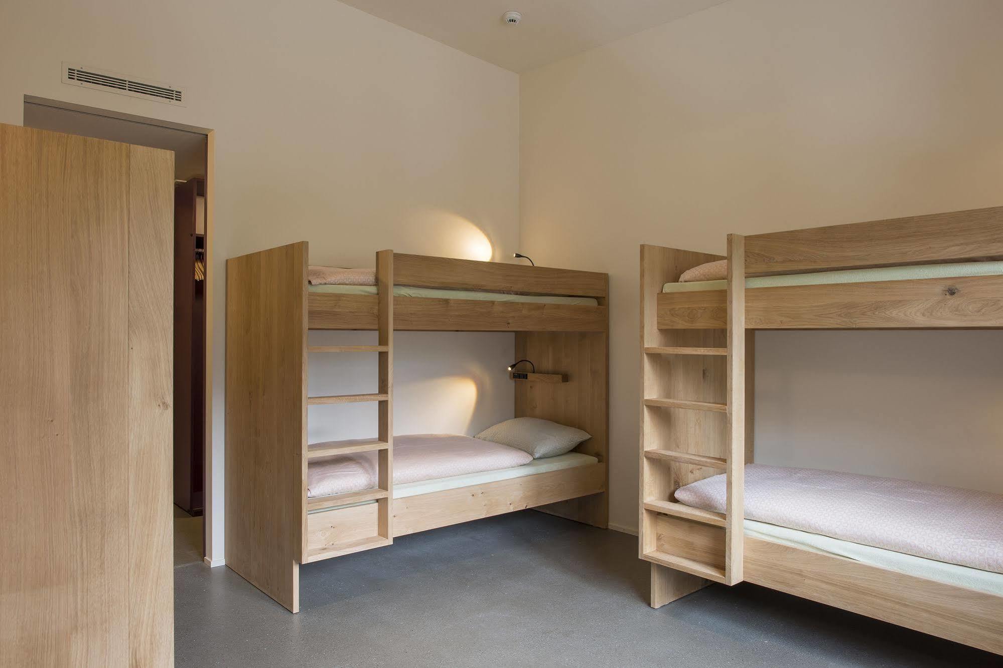 Hostel Wellnesshostel4000 Saas-Fee