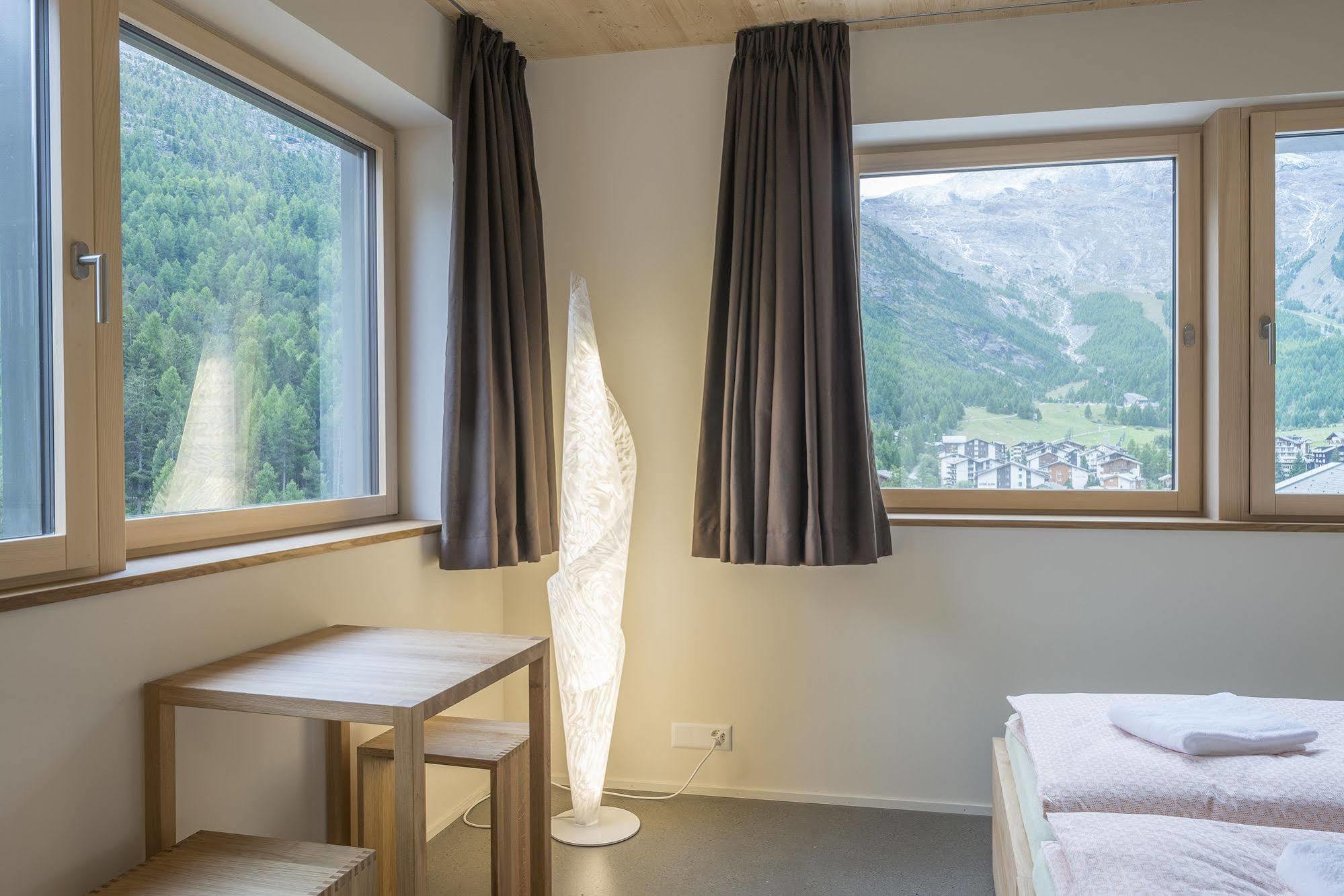 Hostel Wellnesshostel4000 Saas-Fee